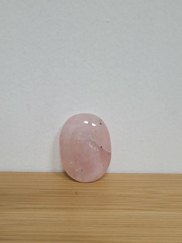 52137