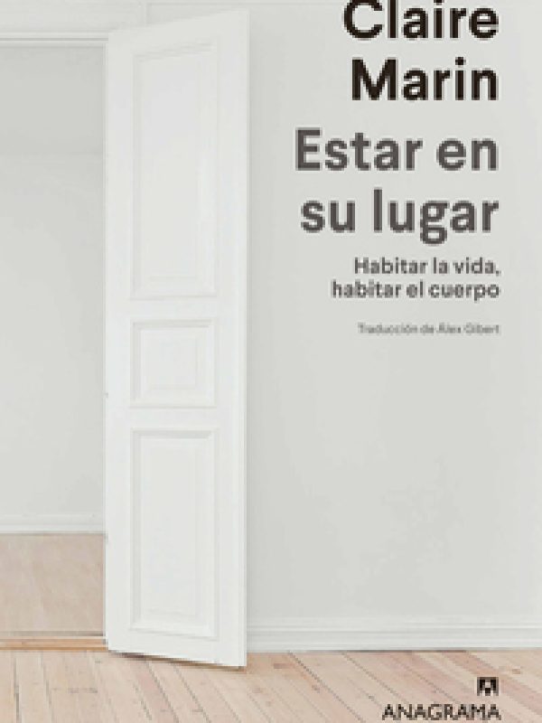 Estar en su lugar; Claire Main